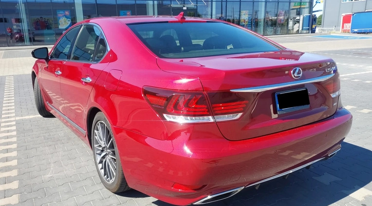 Lexus LS cena 115000 przebieg: 129710, rok produkcji 2013 z Lubawa małe 277